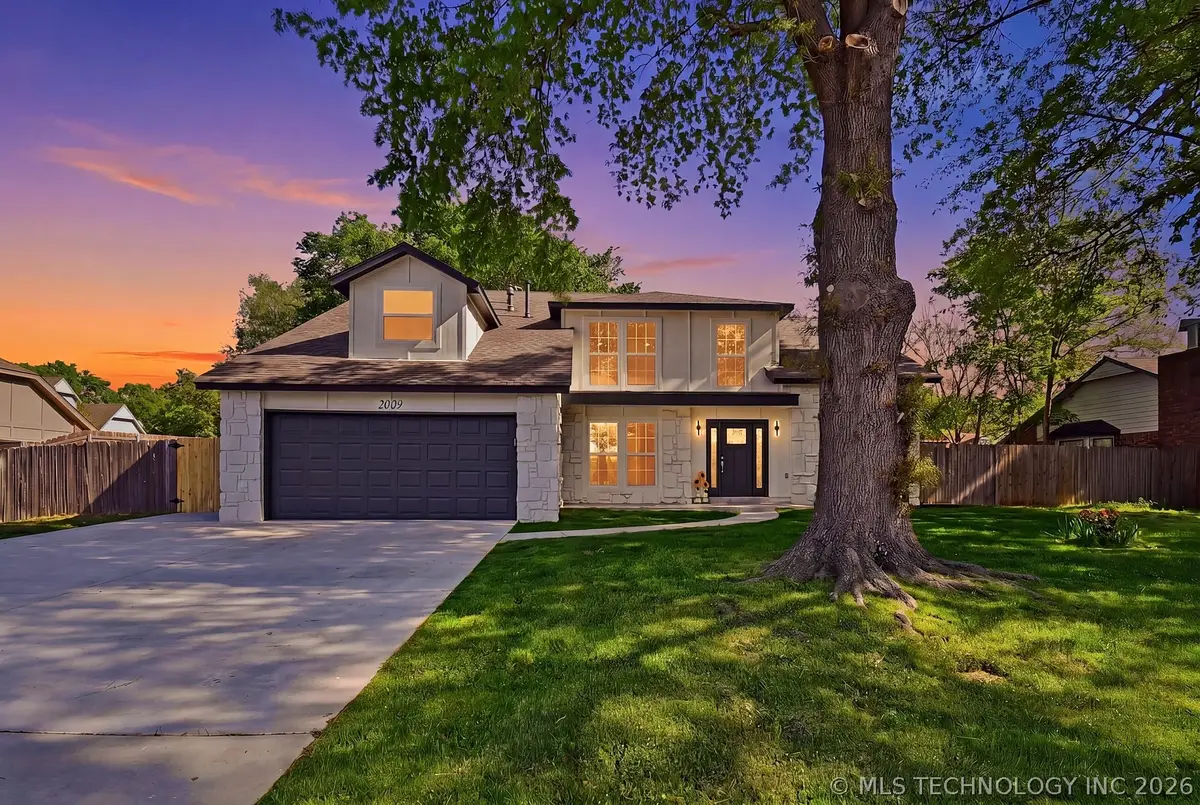 2629 W 68th Place S, Tulsa, OK 74132 - #1