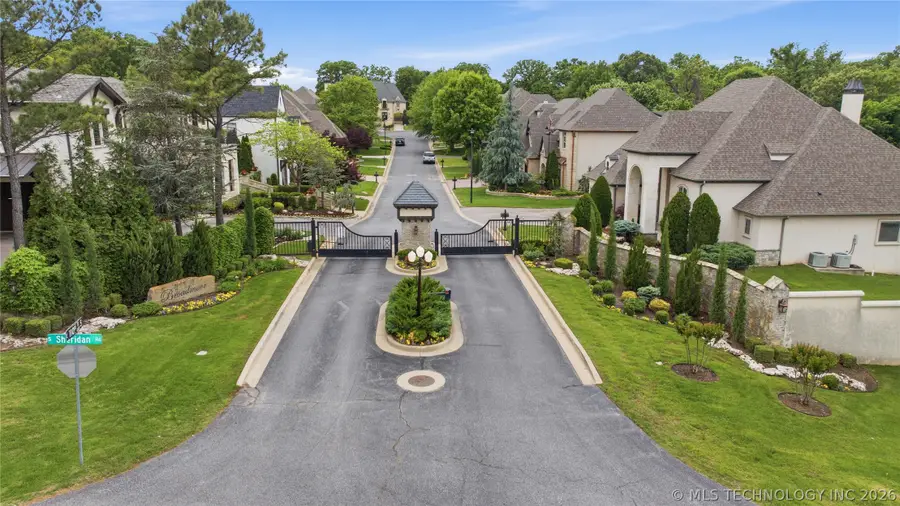 6317 E 110th Street, Tulsa, OK 74137 - #2