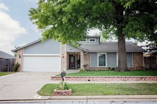 1071 E 138th Street, Glenpool, OK 74033