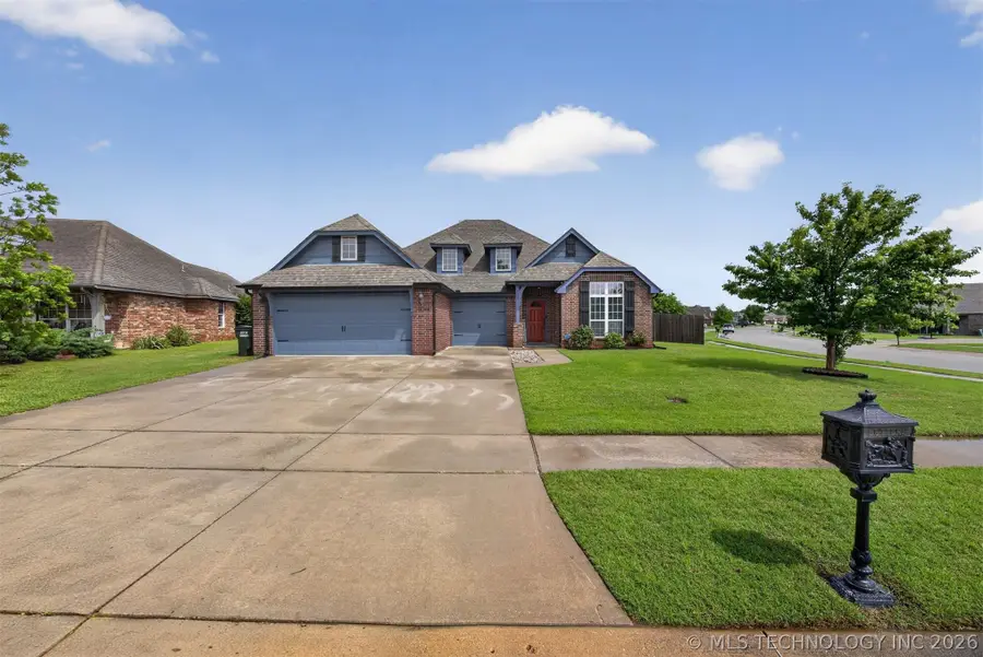 9101 N 153rd Court E, Owasso, OK 74055 - #2