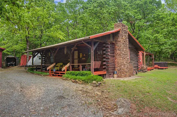 30266 S Hickory Lane, Cookson, OK 74427