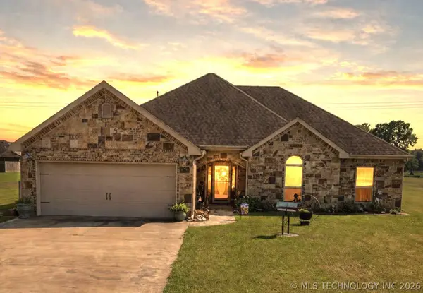 2004 E Trailwood Street, Stigler, OK 74462