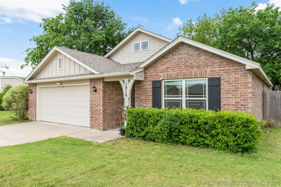 1916 N Kenosha Court, Tulsa, OK 74106 - #3