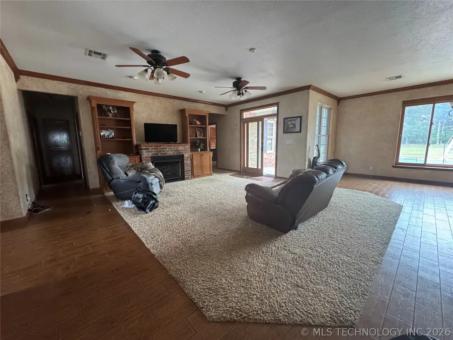 7214 E 132nd Road, Holdenville, OK 74848 - #3