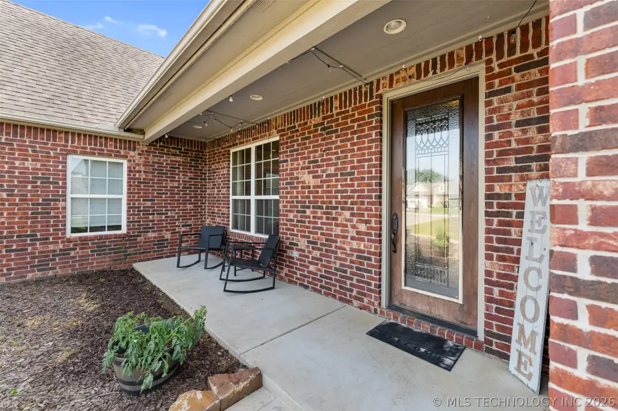 18912 Spring Creek Lane, Claremore, OK 74017 - #3