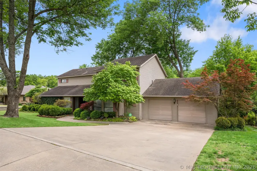 3717 Ravenwood Drive, Bartlesville, OK 74006 - #2