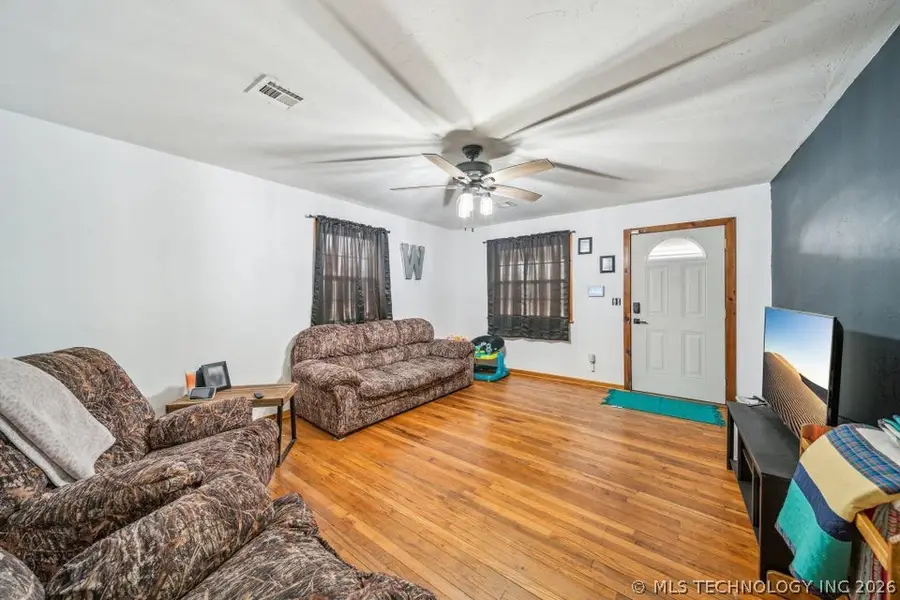 396 Cherokee Lane, Bluejacket, OK 74333 - #3
