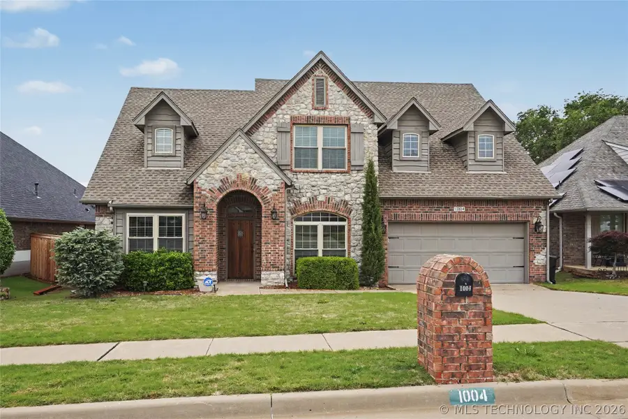 1004 W Elmira Street, Broken Arrow, OK 74012 - #2