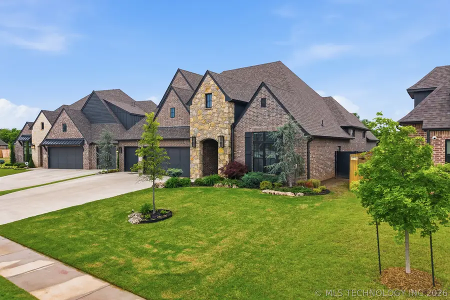 12522 S Darlington Avenue, Bixby, OK 74008 - #2