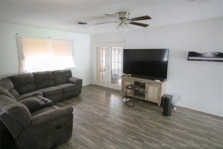 1716 Asberry Street, Durant, OK 74701 - #3