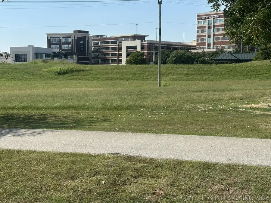 S Aquarium Drive, Jenks, OK 74037 - #2