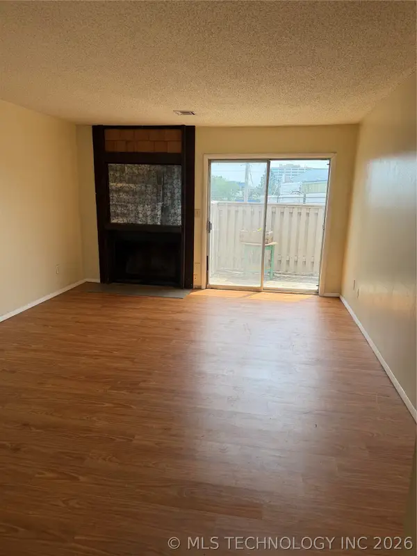 6726 S Lewis Avenue #1204, Tulsa, OK 74136