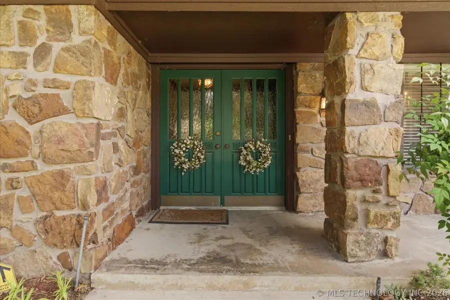 800 S Chestnut Avenue, Broken Arrow, OK 74012 - #3