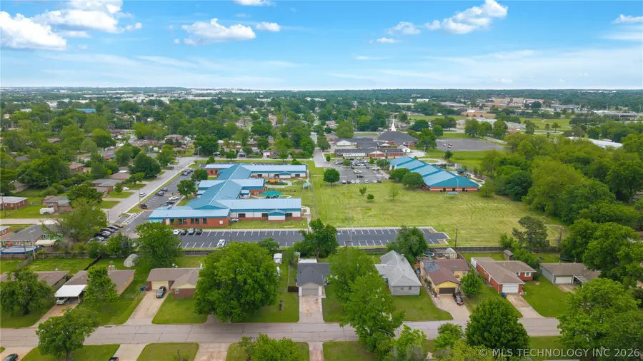 527 S 108th East Avenue, Tulsa, OK 74128 - #2