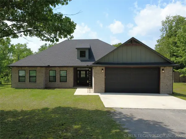 16521 N 573 Road, Tahlequah, OK 74464