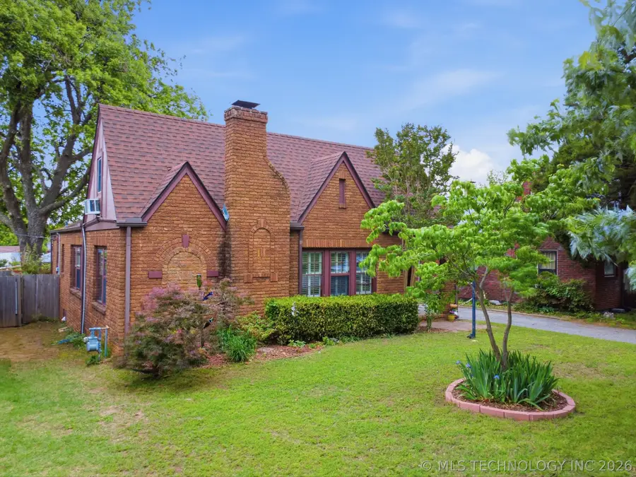 1915 S Yorktown Avenue, Tulsa, OK 74104 - #3