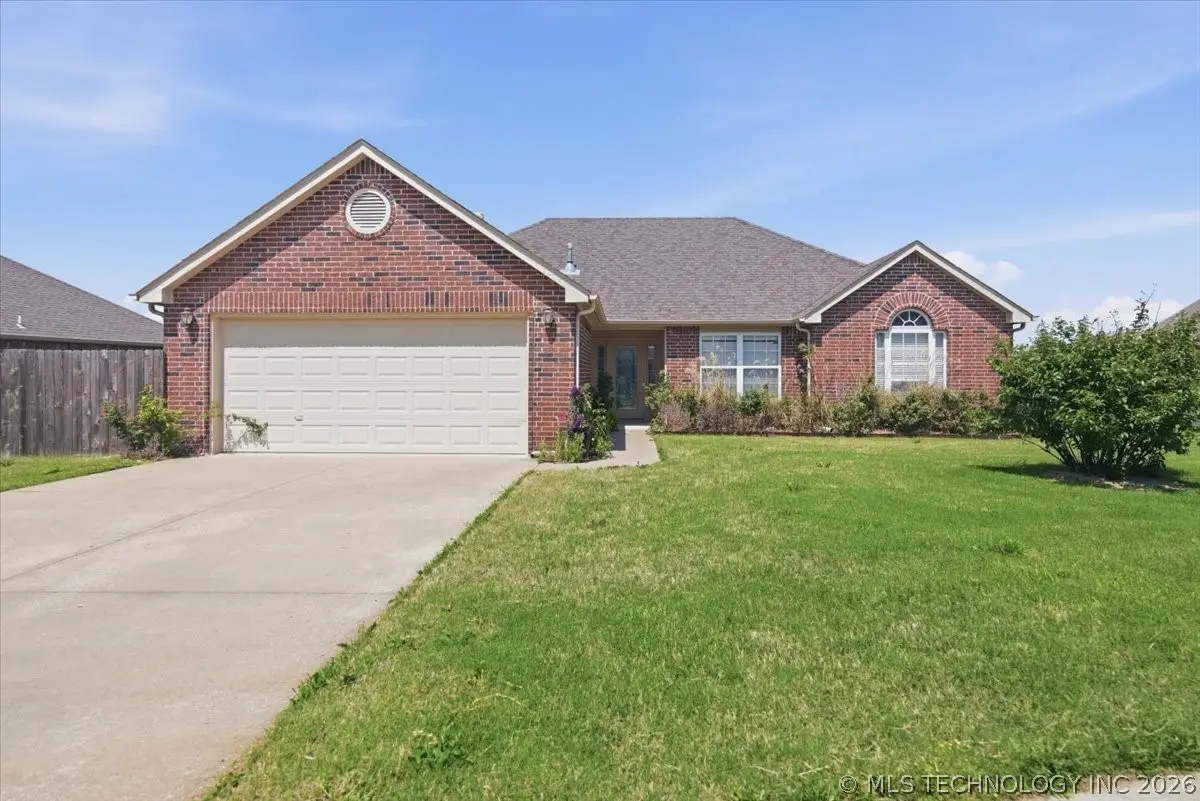 12720 N 124th Place E, Collinsville, OK 74021 - #1
