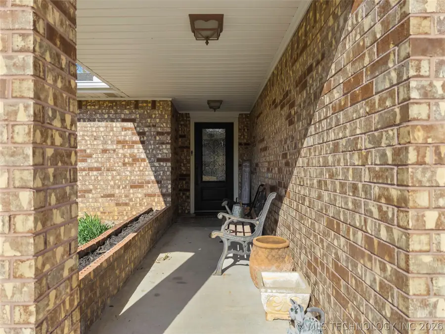 3133 Cardinal Drive, Ardmore, OK 73401 - #2