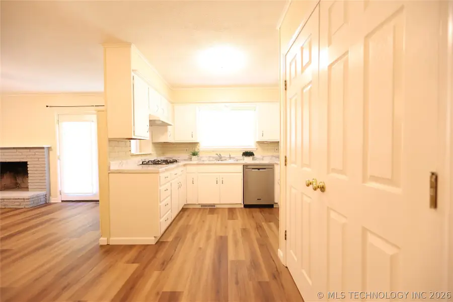1594 S 68th East Avenue, Tulsa, OK 74112 - #2