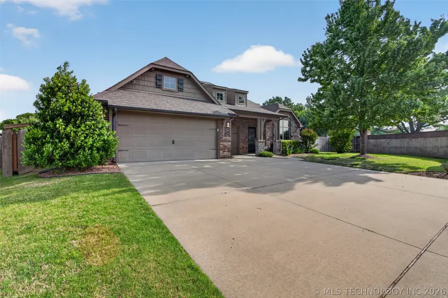 1955 E 136th Street S, Glenpool, OK 74033 - #3