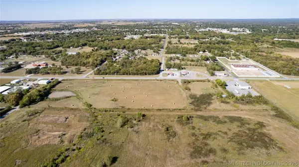 SW 15th Street, Wagoner, OK 74467