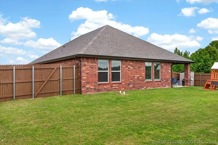 1518 S 72nd Place, Broken Arrow, OK 74014 - #3