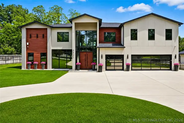 4621 S Columbia Place, Tulsa, OK 74105