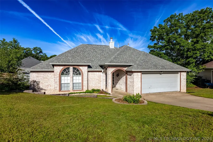 3712 Silver Oak Court, Tulsa, OK 74107 - #2