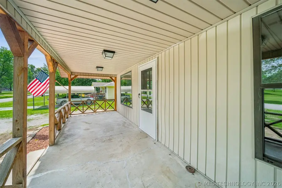 218 S Whitaker Street, Pryor, OK 74361 - #3