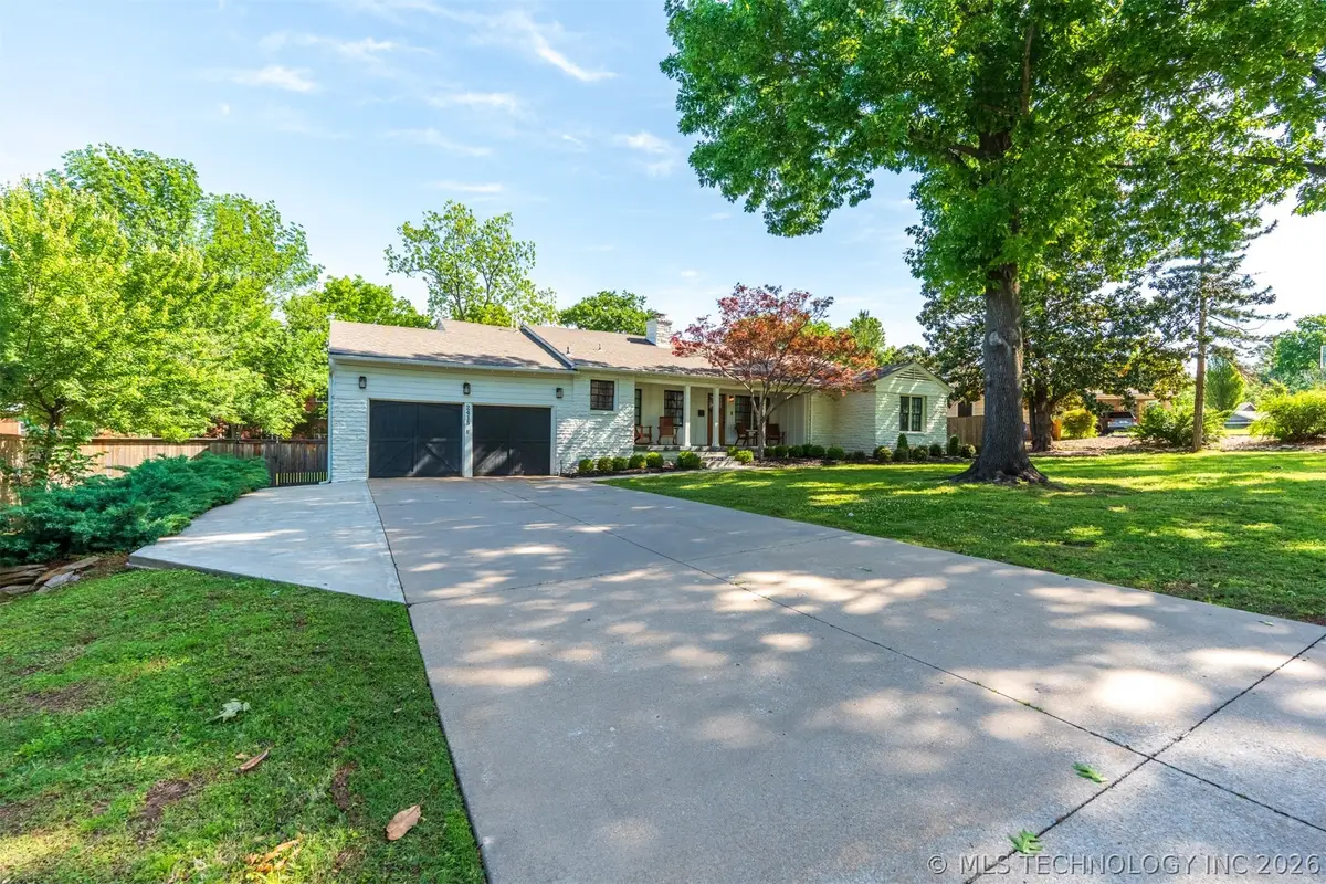2415 E 36th Place, Tulsa, OK 74105 - #1