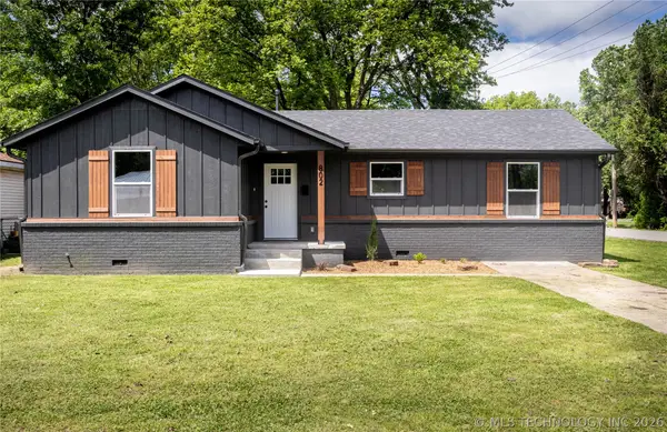 802 S Russell Street, Skiatook, OK 74070