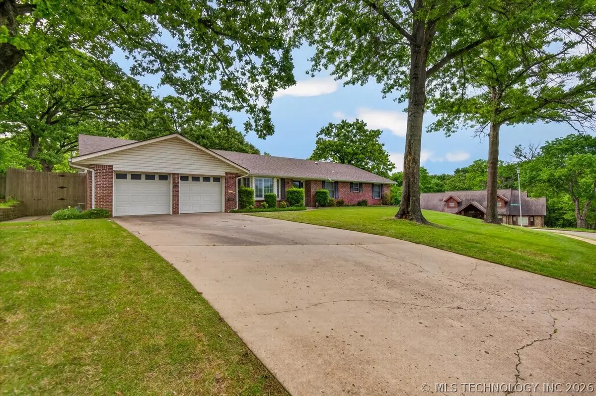 1328 Bynum Road, Bartlesville, OK 74006 - #1