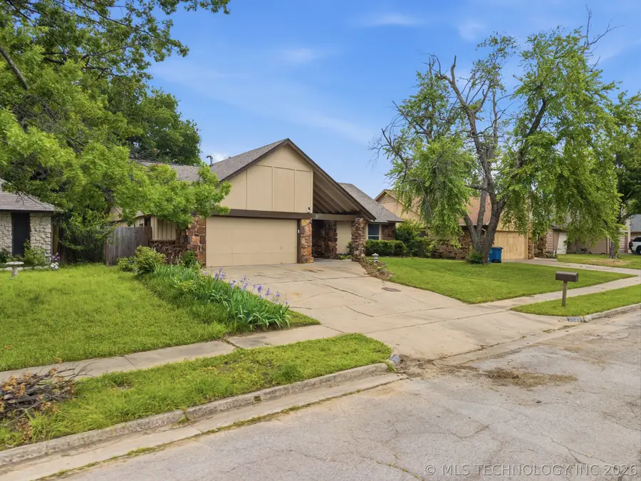 3839 S 121st East Avenue, Tulsa, OK 74146 - #3