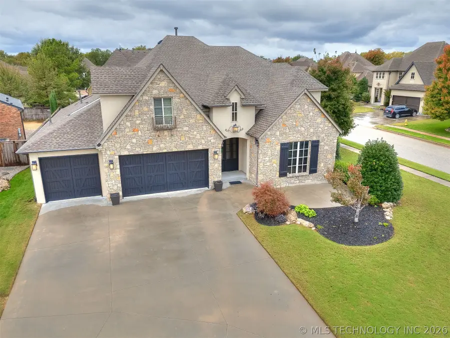 10712 S 95th Court, Tulsa, OK 74133 - #3