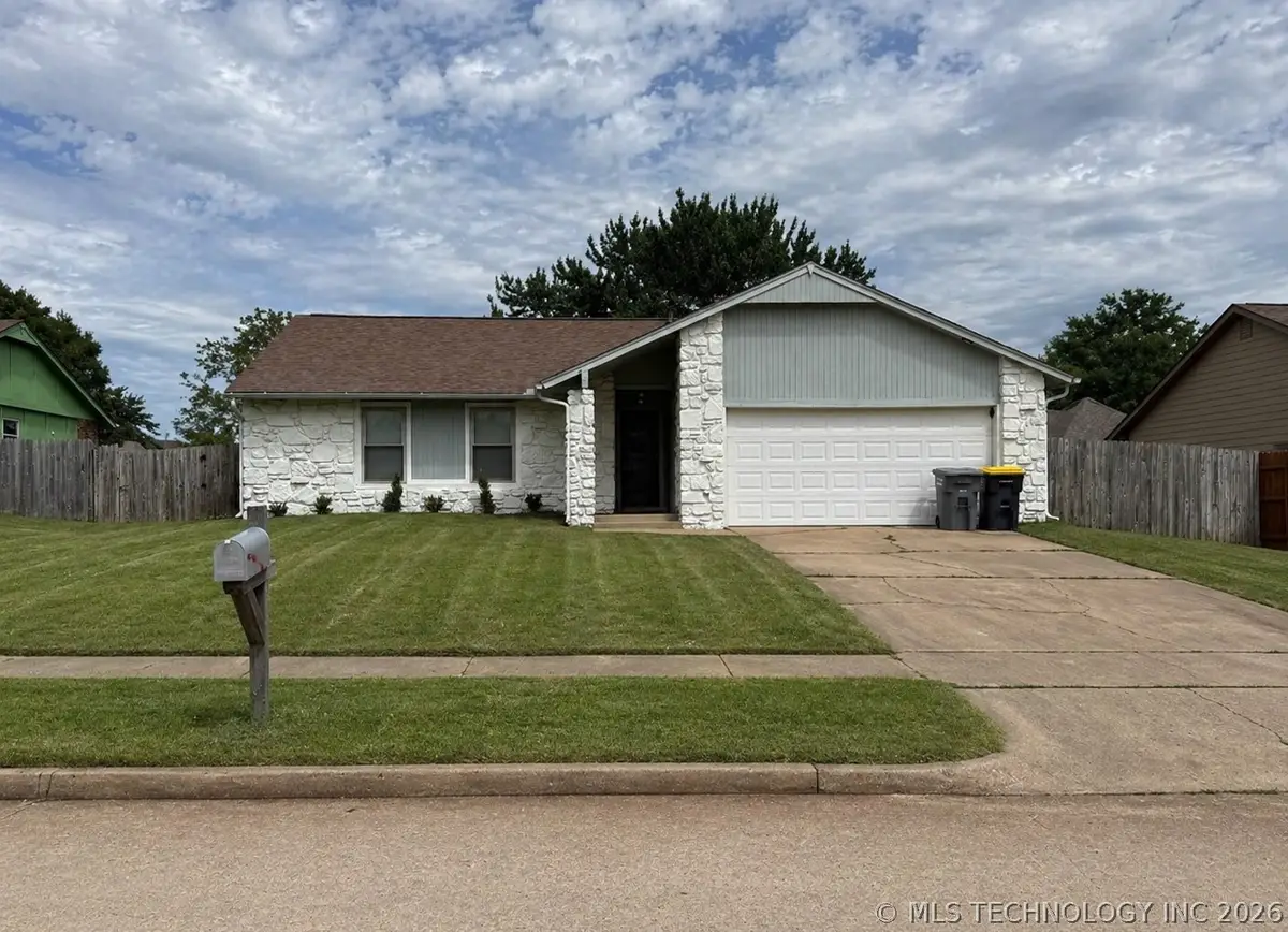 11207 S 1st Street, Jenks, OK 74037 - #1