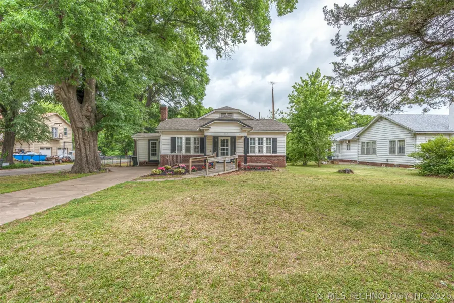 1901 E 9th Street, Okmulgee, OK 74447 - #3