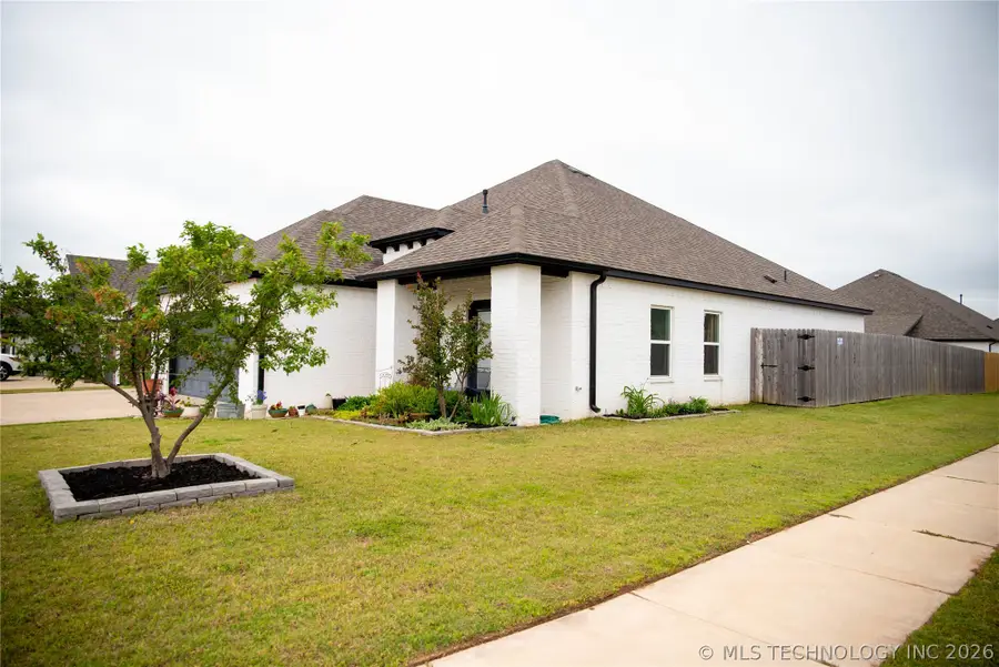 10102 S 230th East Avenue, Broken Arrow, OK 74014 - #3