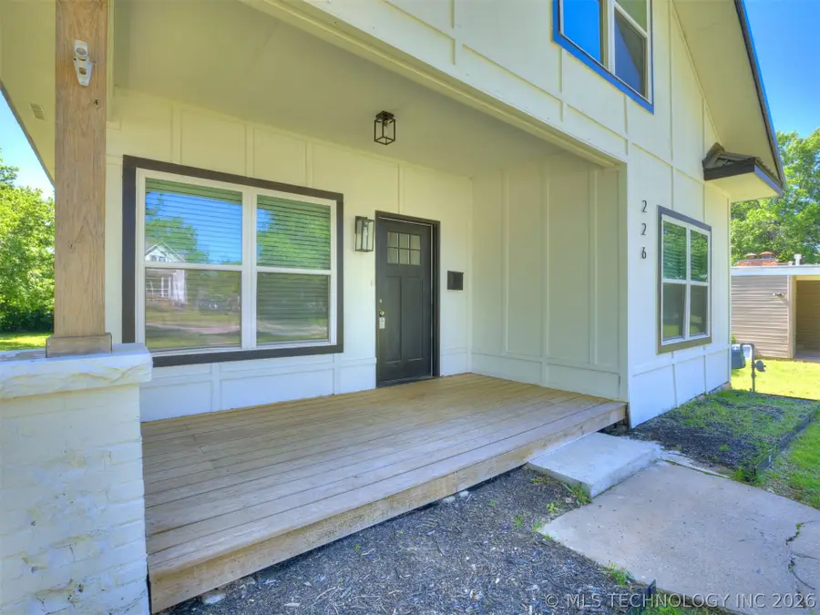 226 S Adair Street, Vinita, OK 74301 - #3