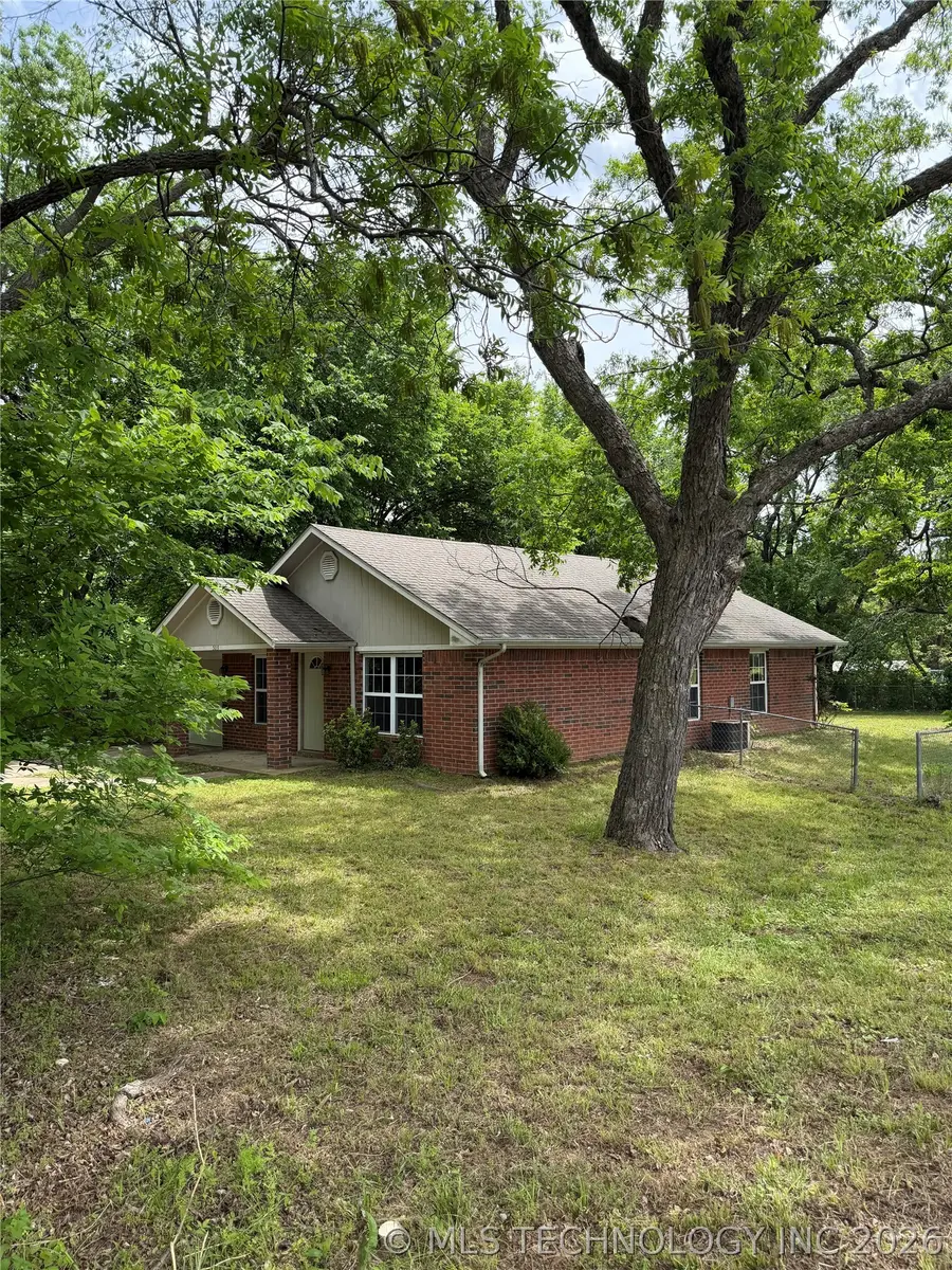 503 Quail Lake Drive, Henryetta, OK 74437 - #2