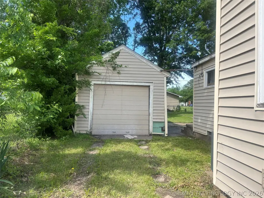 2206 Fredonia St Street, Muskogee, OK 74403 - #3