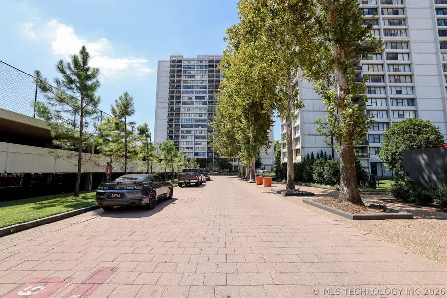 450 W 7th Street #1705, Tulsa, OK 74119 - #2