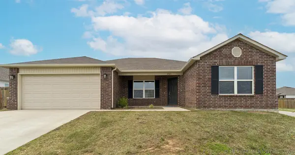 2001 S Lubbock Drive, Claremore, OK 74019