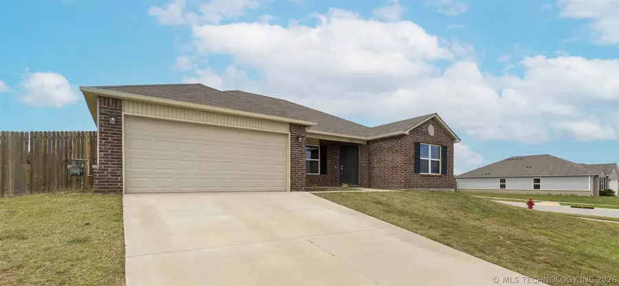 2001 S Lubbock Drive, Claremore, OK 74019 - #2