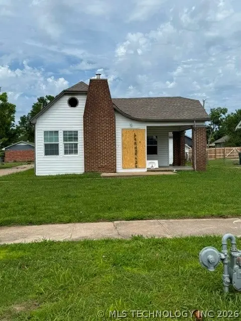 210 E Will Rogers Boulevard, Claremore, OK 74017