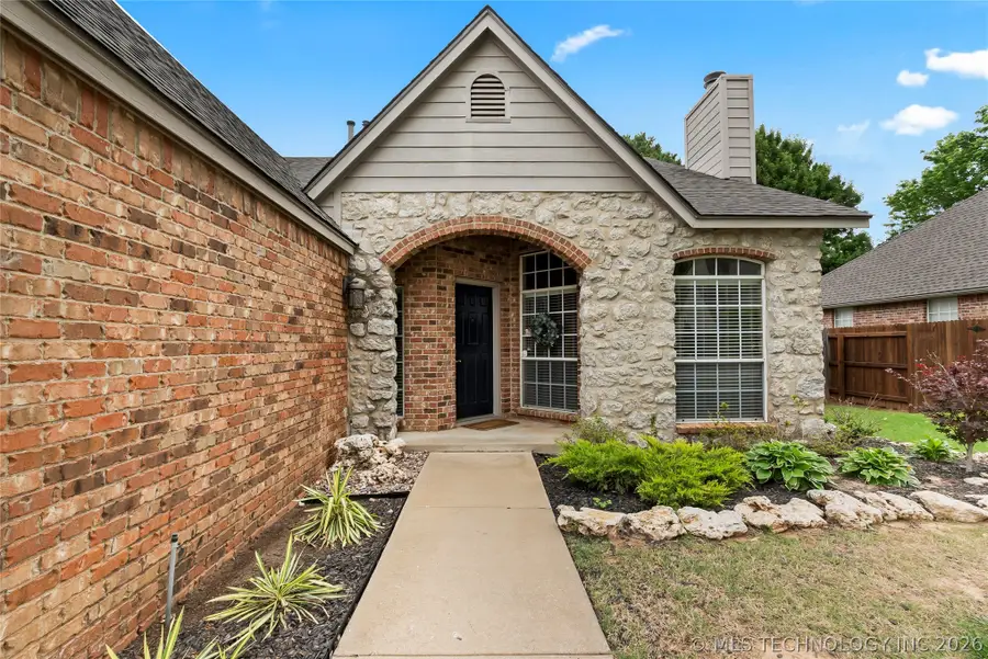 2817 E 102nd Place, Tulsa, OK 74137 - #2