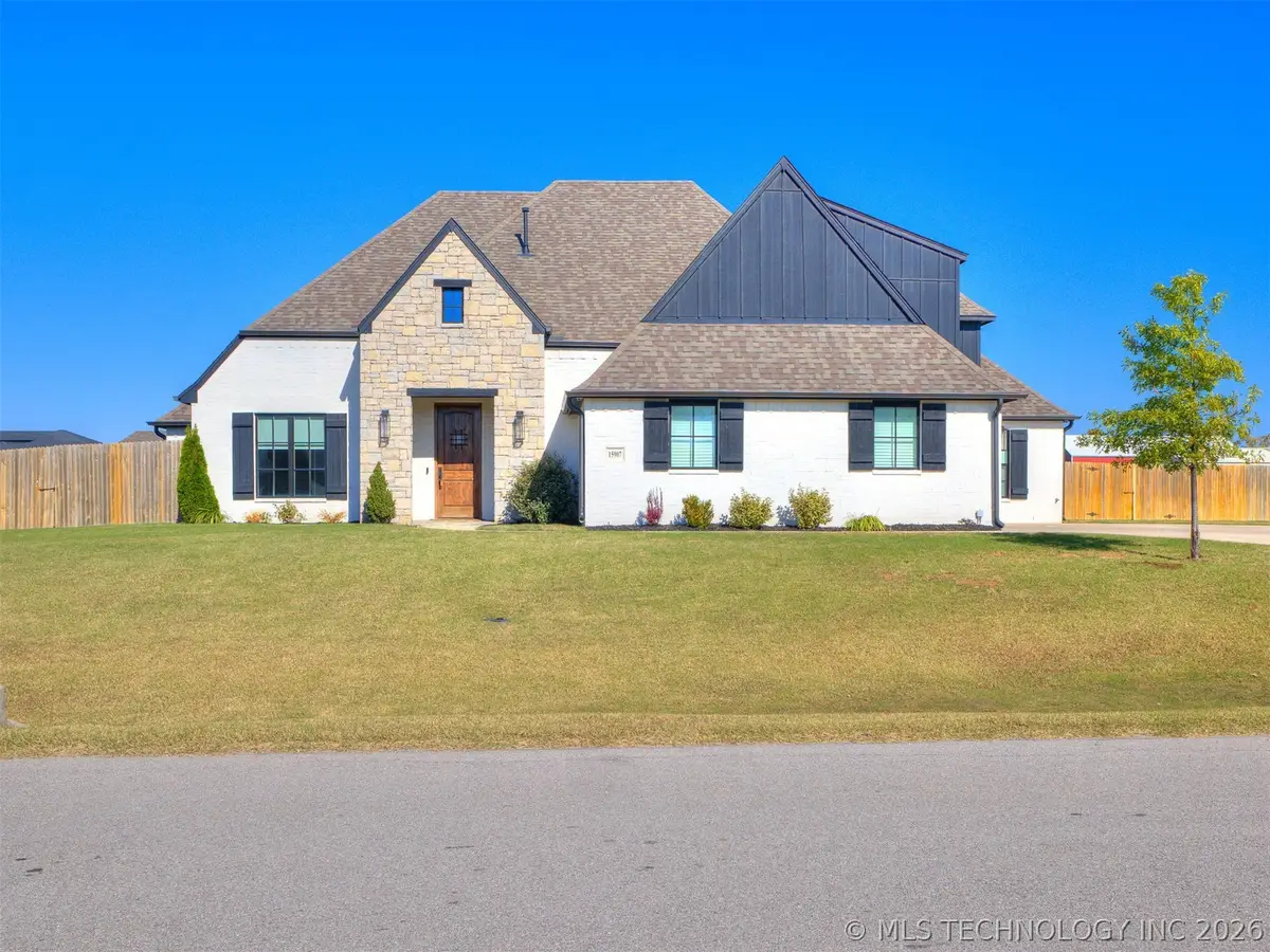 15907 E 106th Place, Owasso, OK 74055 - #1