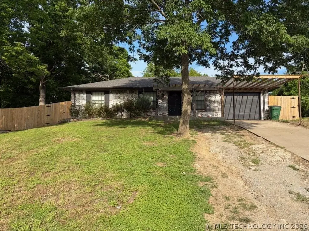 13205 S Ash Street, Claremore, OK 74017 - #1