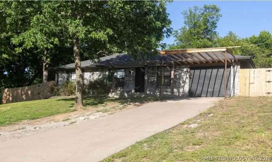 13205 S Ash Street, Claremore, OK 74017 - #2