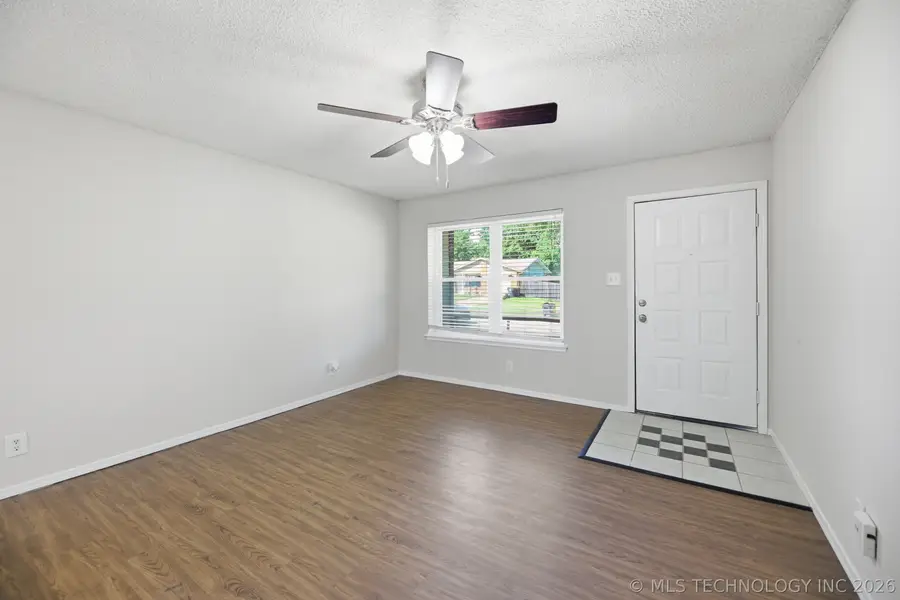 14619 S Yukon Avenue, Glenpool, OK 74033 - #3
