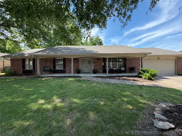 6904 E 53rd Place, Tulsa, OK 74145